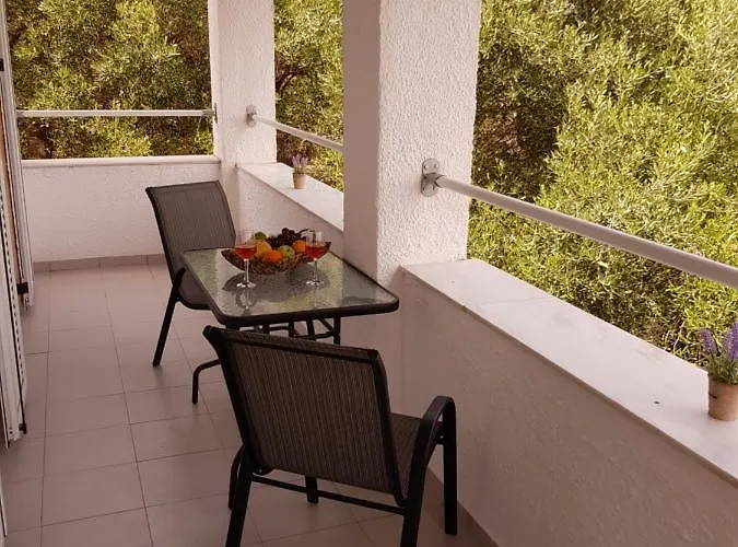 Venus Sea View Apartment *